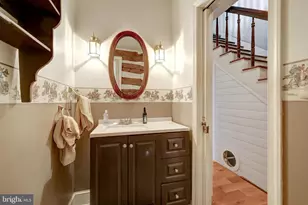 39 New Cut Rd, Round Hill, VA 20141 - Photo 11