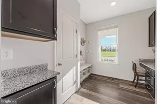 12080 Sunflower Field Pl, Lovettsville, VA 20180 - Photo 29