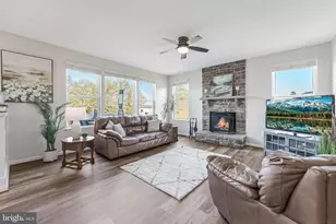 12080 Sunflower Field Pl, Lovettsville, VA 20180 - Photo 13