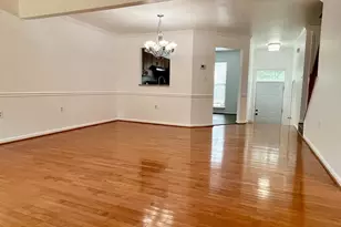 422 Nikki Terrace SE, Leesburg, VA 20175 - Photo 9