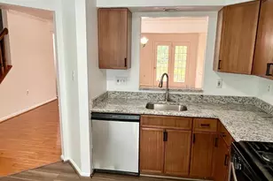 422 Nikki Terrace SE, Leesburg, VA 20175 - Photo 5