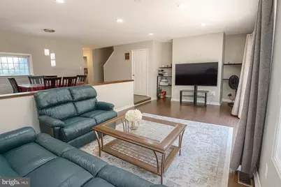 21 Haxall Court, Sterling, VA 20165 - Photo 7