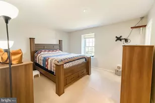 21 Haxall Ct, Sterling, VA 20165 - Photo 13