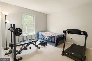 21 Haxall Ct, Sterling, VA 20165 - Photo 11