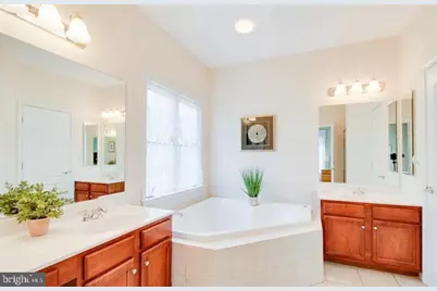 21516 Inman Park Place, Ashburn, VA 20147 - Photo 13