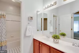 21516 Inman Park Pl, Ashburn, VA 20147 - Photo 19