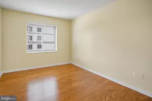 19375 Cypress Ridge Terrace, Leesburg, VA 20176 - Photo 13