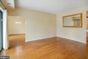 19375 Cypress Ridge Terrace, Leesburg, VA 20176 - Photo 27