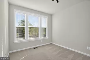 45087 Cappamore Terrace, Sterling, VA 20166 - Photo 17