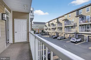 45087 Cappamore Terrace, Sterling, VA 20166 - Photo 29