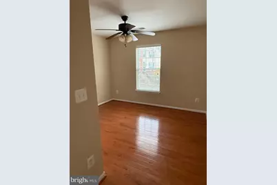 20900 Butterwood Falls Terrace, Sterling, VA 20165 - Photo 19