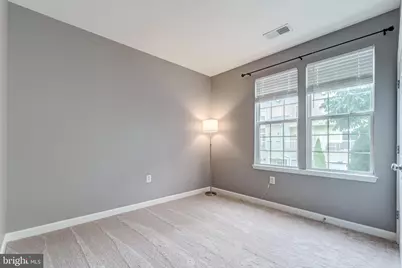 42539 Mayflower #201, Brambleton, VA 20148 - Photo 17