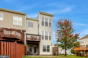 43787 Tattinger Terrace, Ashburn, VA 20148 - Photo 25