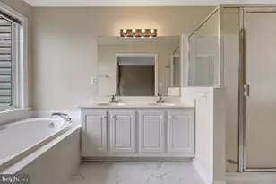 43787 Tattinger Terrace, Ashburn, VA 20148 - Photo 19