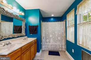 208 Chestnut St, Middleburg, VA 20117 - Photo 13