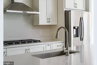 43016 Debonair Terrace, Ashburn, VA 20148 - Photo 5