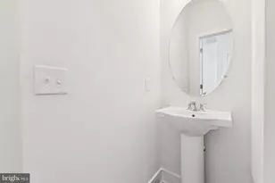 42597 Nubbins Ter, Ashburn, VA 20147 - Photo 37