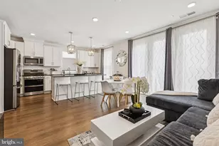 42597 Nubbins Ter, Ashburn, VA 20147 - Photo 11