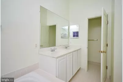 43259 Sunderleigh Square, Broadlands, VA 20148 - Photo 25