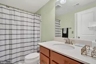 40925 Arcadian Pond Ct, Aldie, VA 20105 - Photo 29