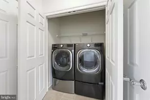 25480 Schooley Mill Terrace, Chantilly, VA 20152 - Photo 7