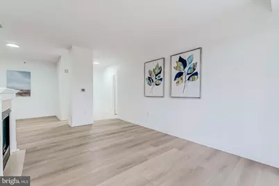 19355 Cypress Ridge Terrace #114, Leesburg, VA 20176 - Photo 17