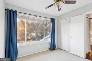 126 Hillsdale Dr, Sterling, VA 20164 - Photo 37