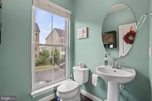 20405 Codman Dr, Ashburn, VA 20147 - Photo 5