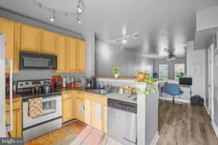 42455 Hollyhock Terrace, Brambleton, VA 20148 - Photo 7