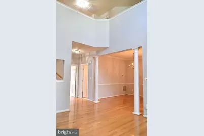 20387 Fallsway Terrace, Sterling, VA 20165 - Photo 3