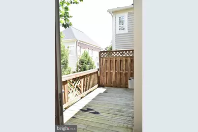 20387 Fallsway Terrace, Sterling, VA 20165 - Photo 17