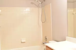 20387 Fallsway Terrace, Sterling, VA 20165 - Photo 13