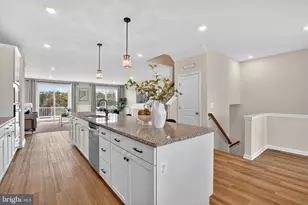 19324 Brookwater Terrace, Leesburg, VA 20175 - Photo 3