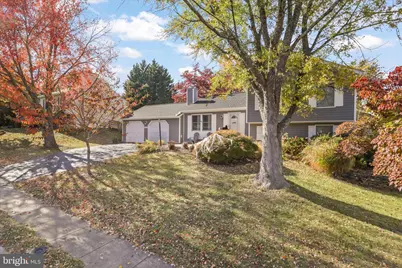 207 N Laura Anne Drive, Sterling, VA 20164 - Photo 3