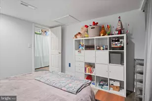 207 N Laura Anne Dr, Sterling, VA 20164 - Photo 23