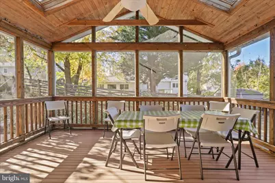 207 N Laura Anne Drive, Sterling, VA 20164 - Photo 35