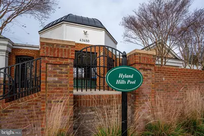 26005 Hartwood Drive, Chantilly, VA 20152 - Photo 55