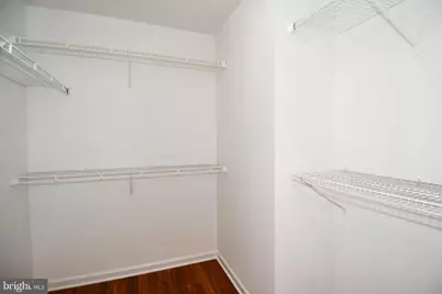 26005 Hartwood Drive, Chantilly, VA 20152 - Photo 33