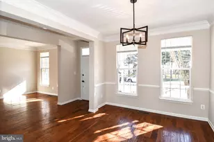 26005 Hartwood Dr, Chantilly, VA 20152 - Photo 5