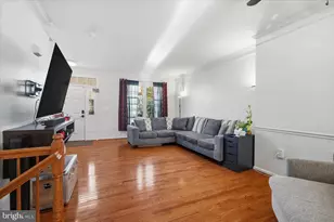 561 Edmonton Terrace NE, Leesburg, VA 20176 - Photo 5