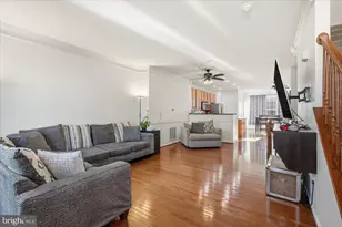 561 Edmonton Terrace NE, Leesburg, VA 20176 - Photo 3