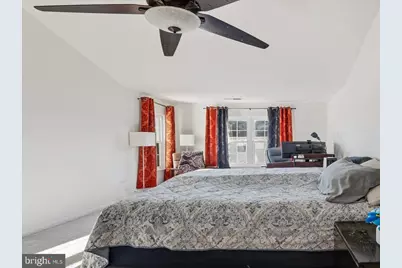 561 Edmonton Terrace NE, Leesburg, VA 20176 - Photo 13