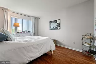 19375 Cypress Ridge Terrace, Leesburg, VA 20176 - Photo 17