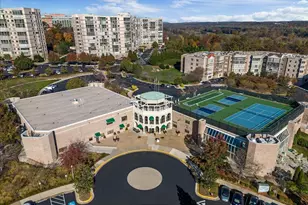 19375 Cypress Ridge Terrace, Leesburg, VA 20176 - Photo 37