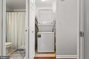 19375 Cypress Ridge Terrace, Leesburg, VA 20176 - Photo 23