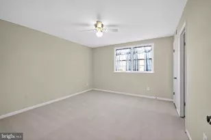 1043 Margate Ct, Sterling, VA 20164 - Photo 27