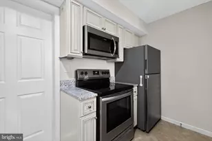 1043 Margate Ct, Sterling, VA 20164 - Photo 15