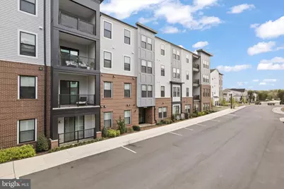 23688 Bolton Crescent Terrace #204, Ashburn, VA 20148 - Photo 5