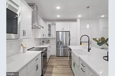 21731 Dovekie Terrace #205, Ashburn, VA 20147 - Photo 5