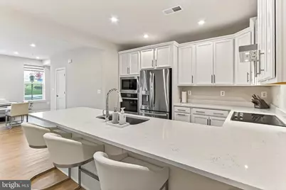 20328 Newfoundland Square, Ashburn, VA 20147 - Photo 17